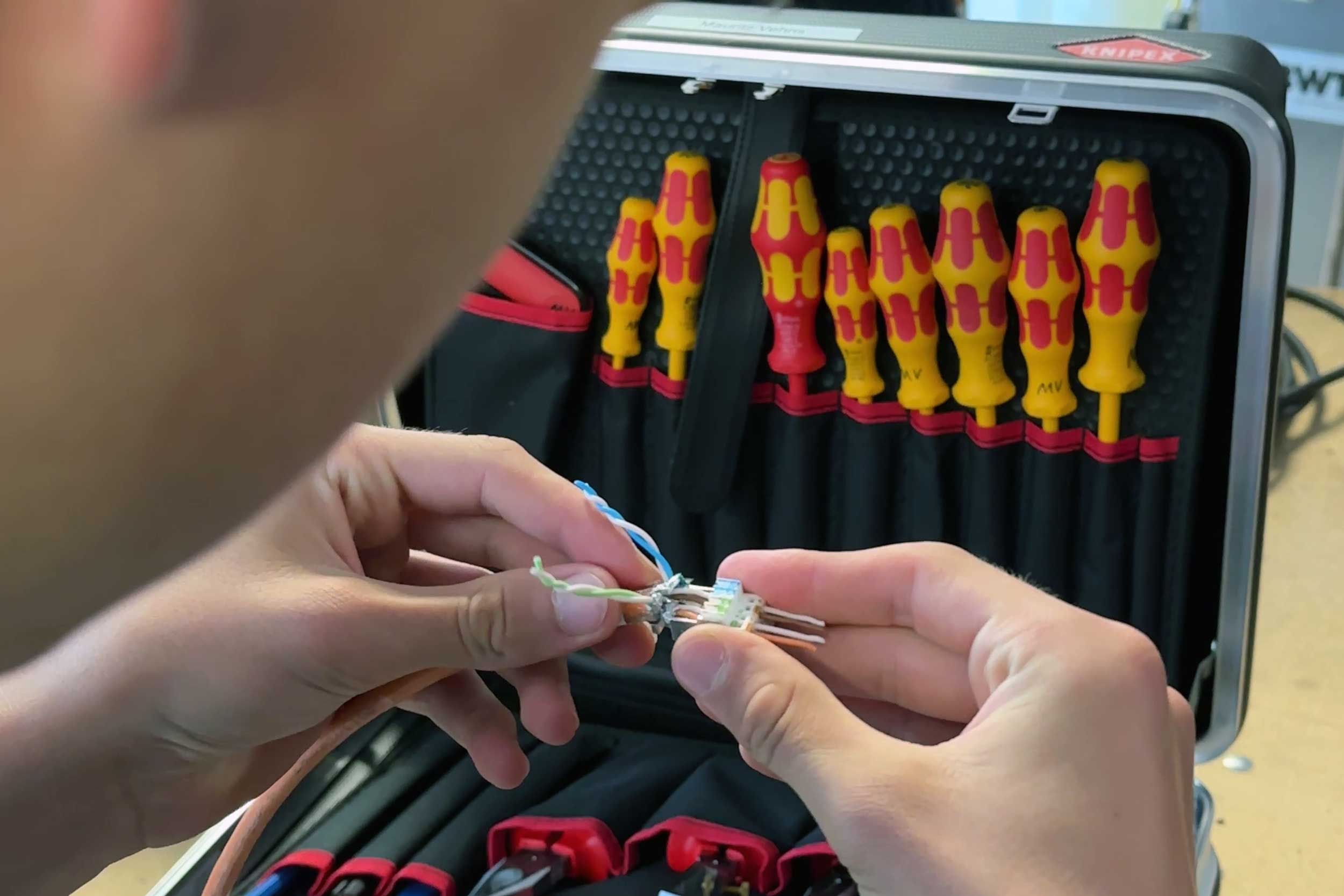 Karriere Karriere Elektrotechnik Azubi 2023